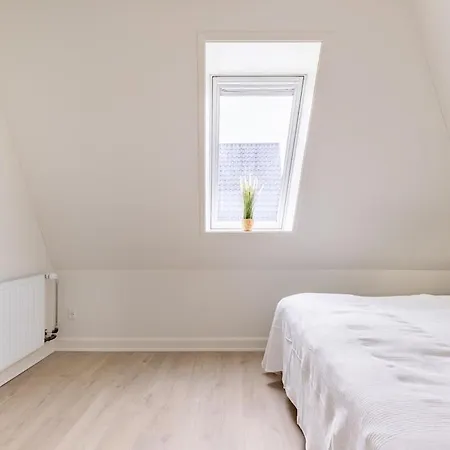 2 Værelses I Hjertet Af Tæt På Alt